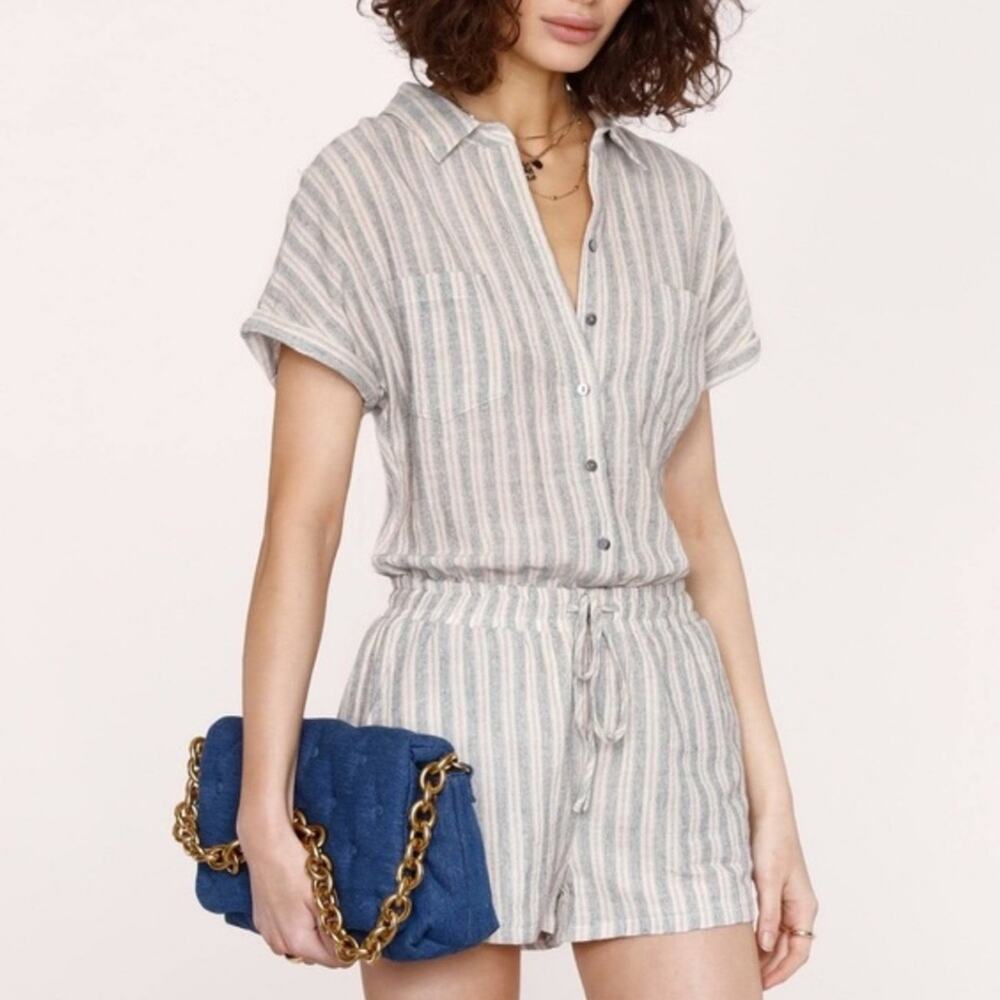 Heartloom Cece Striped Linen Blend Short Sleeve‎ Button Romper in Marina Sz XS